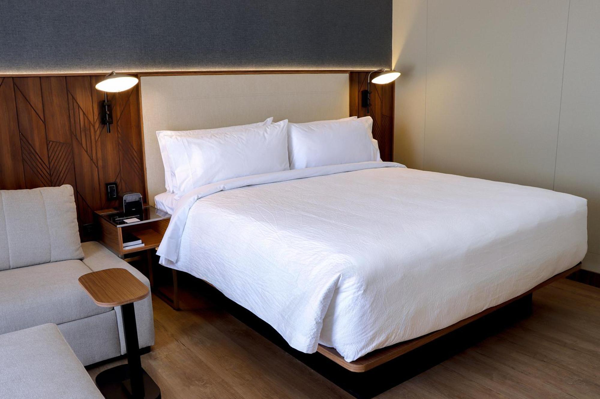 Courtyard By Marriott Puebla Las Animas Exterior photo